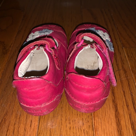 Toddler Girls Clarks Bootie Shoes - Picture 4 of 4